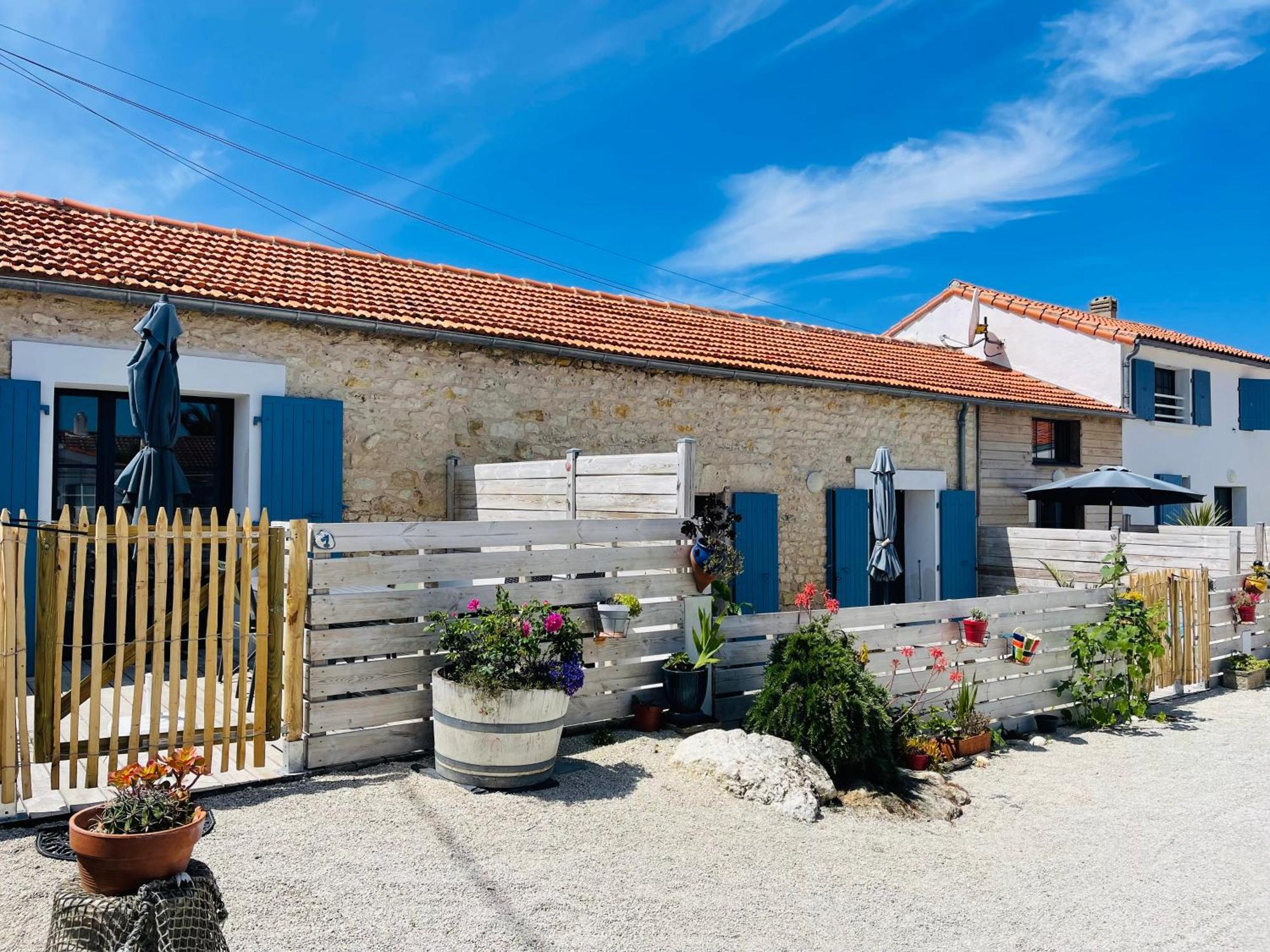 Clos Des Aigrettes -6 Gites De Charme Et Confort A 30M Du Port De La Cotinière מראה חיצוני תמונה